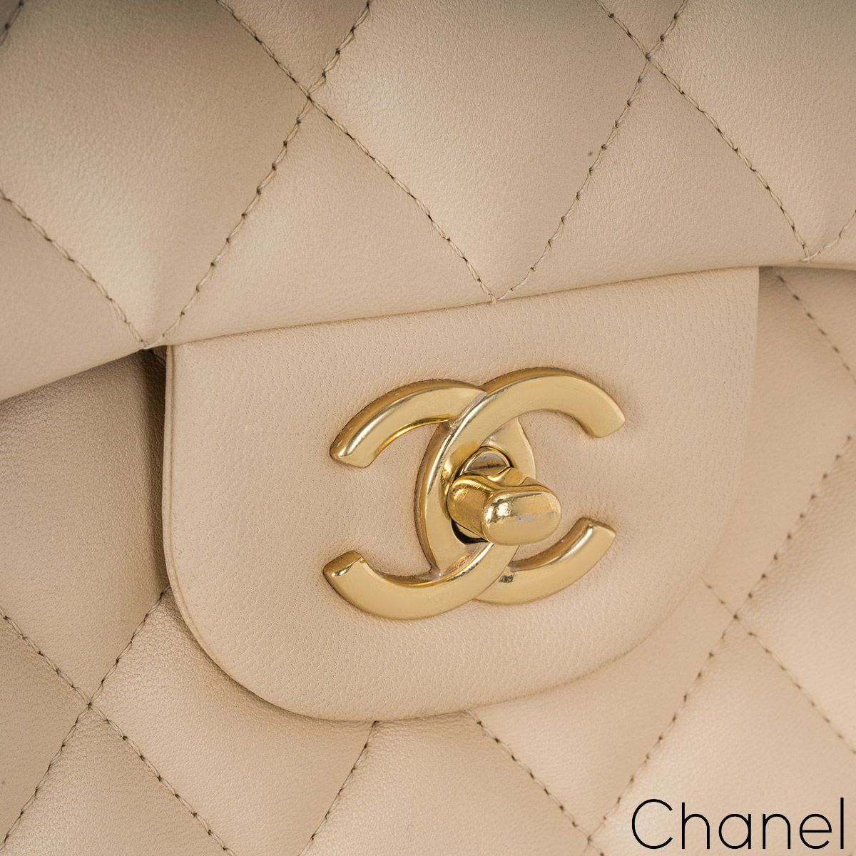 Chanel Jumbo Classic Flap Bag